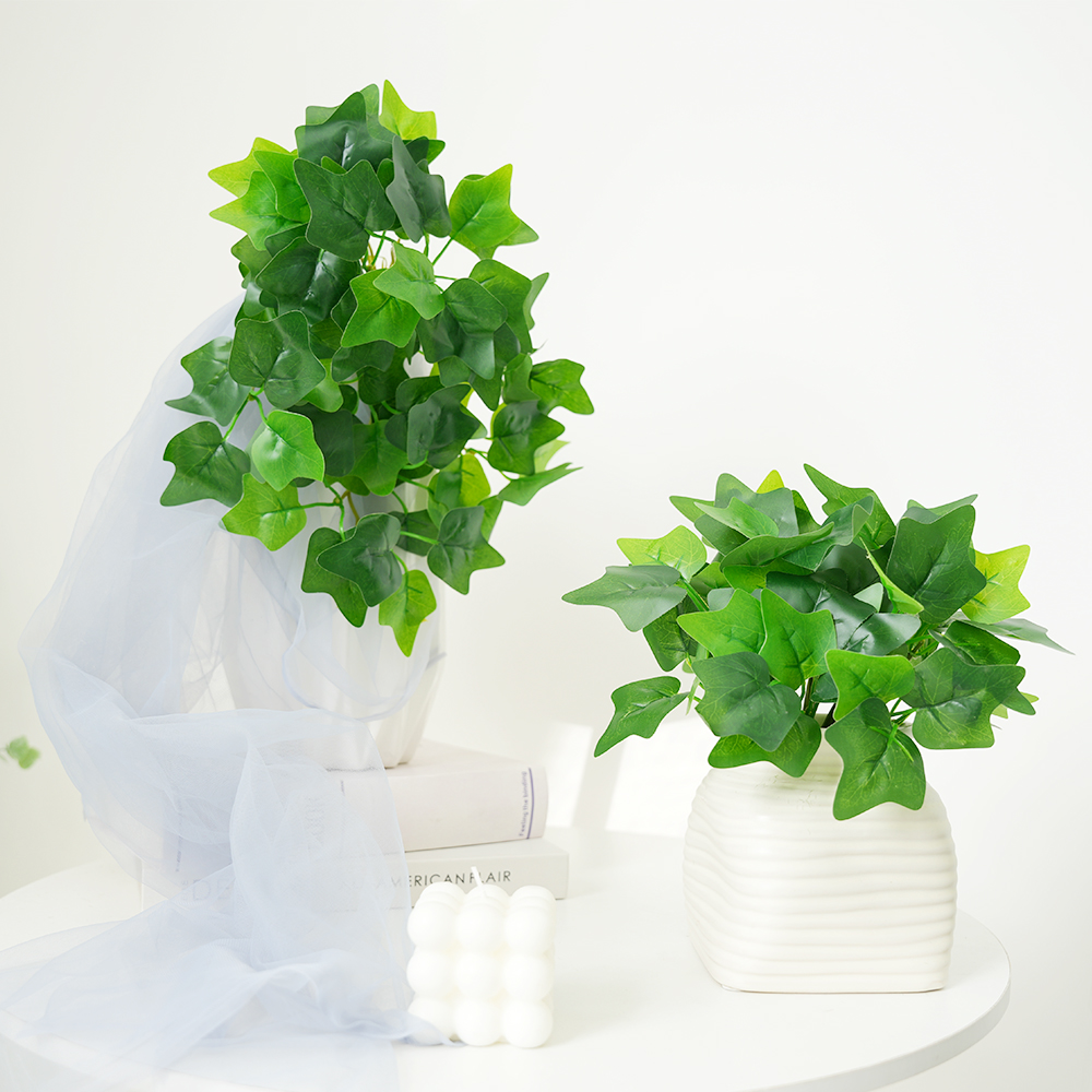 1 Artificial vine, gummed sweet potato