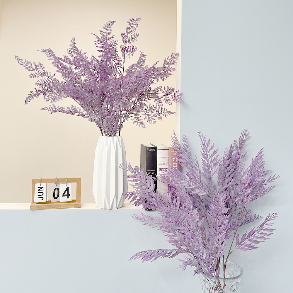 12 Artificial plants