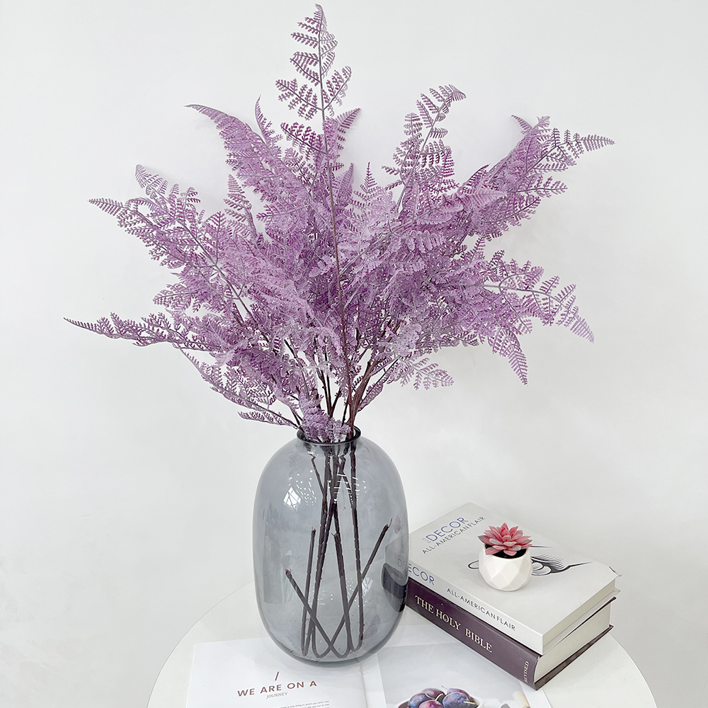 12 Artificial plants