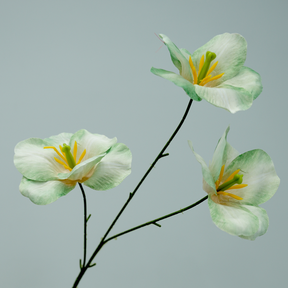 Artificial 3 tulip