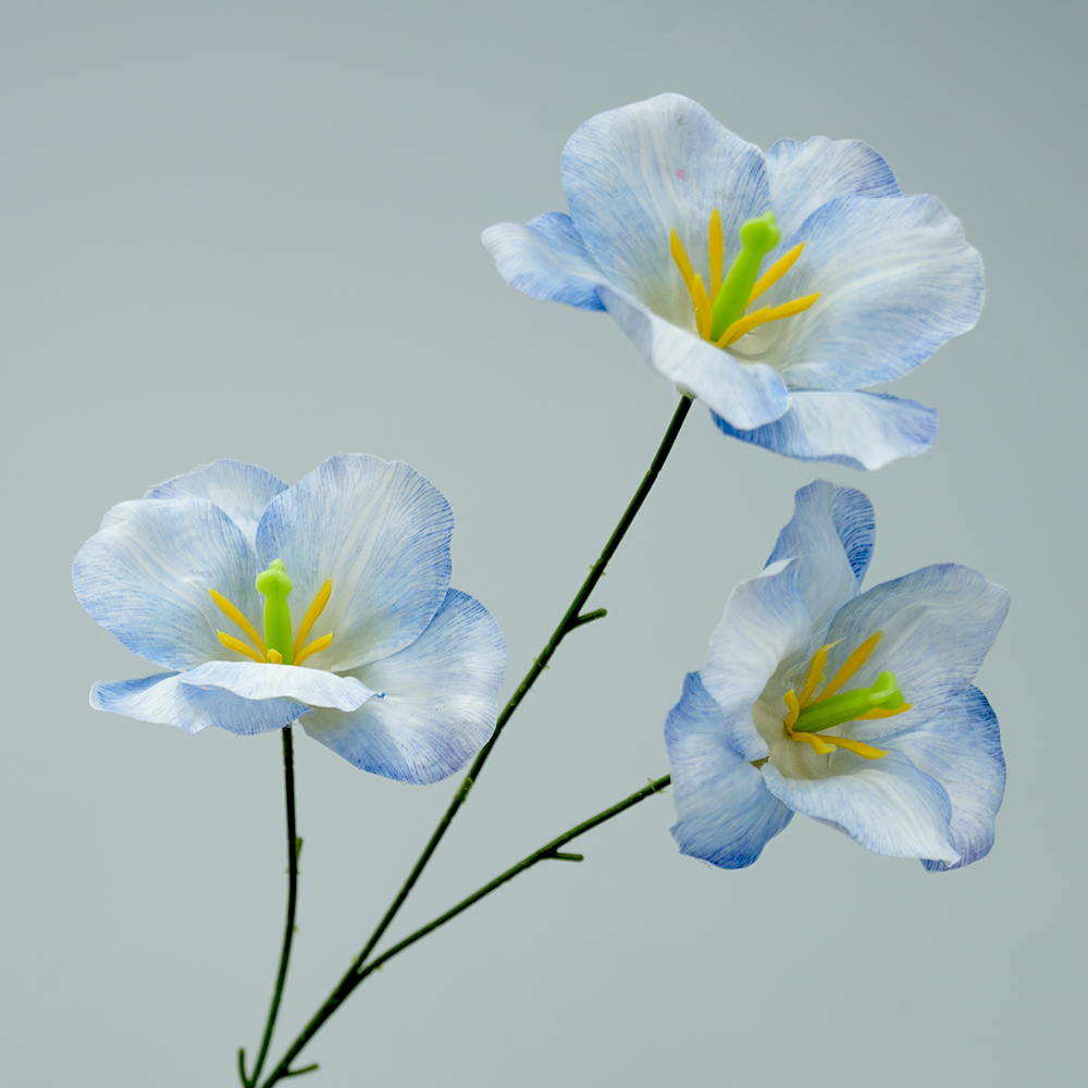 Artificial 3 tulip