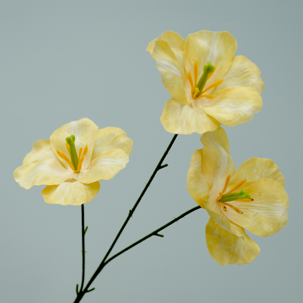 Artificial 3 tulip
