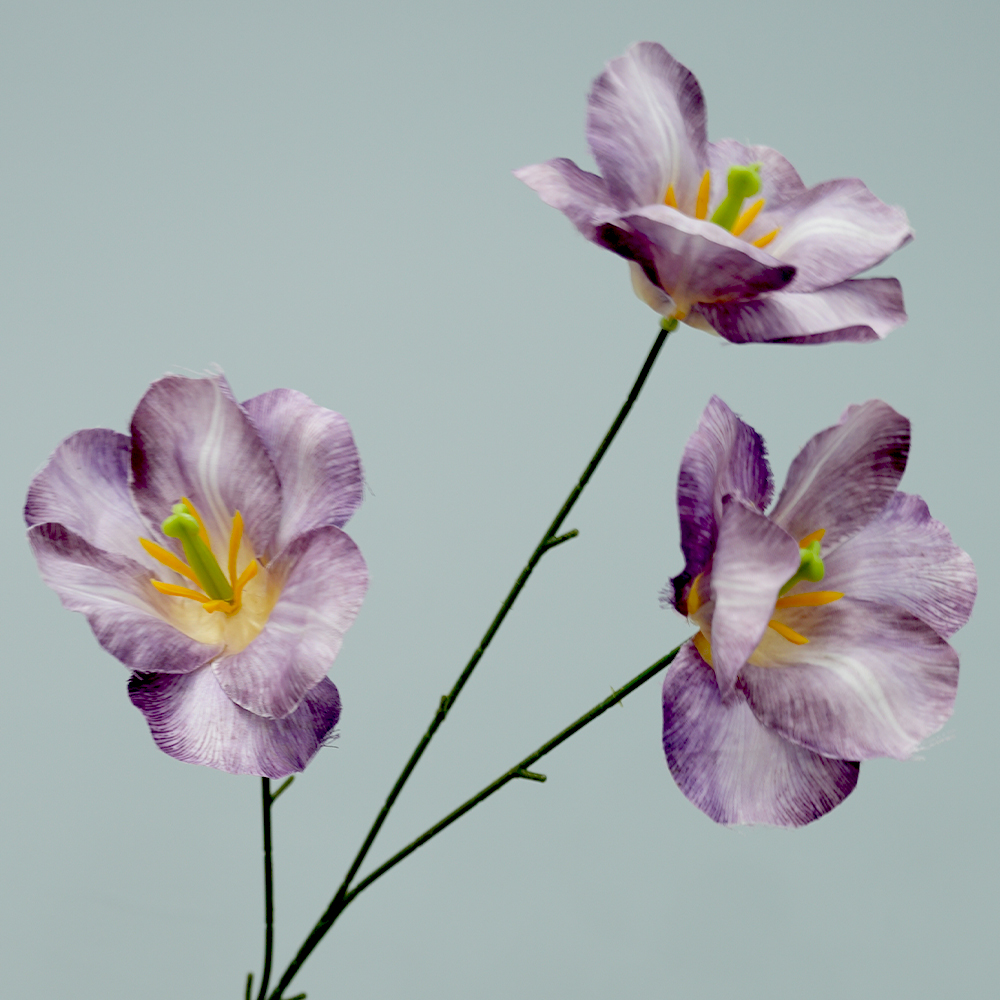Artificial 3 tulip