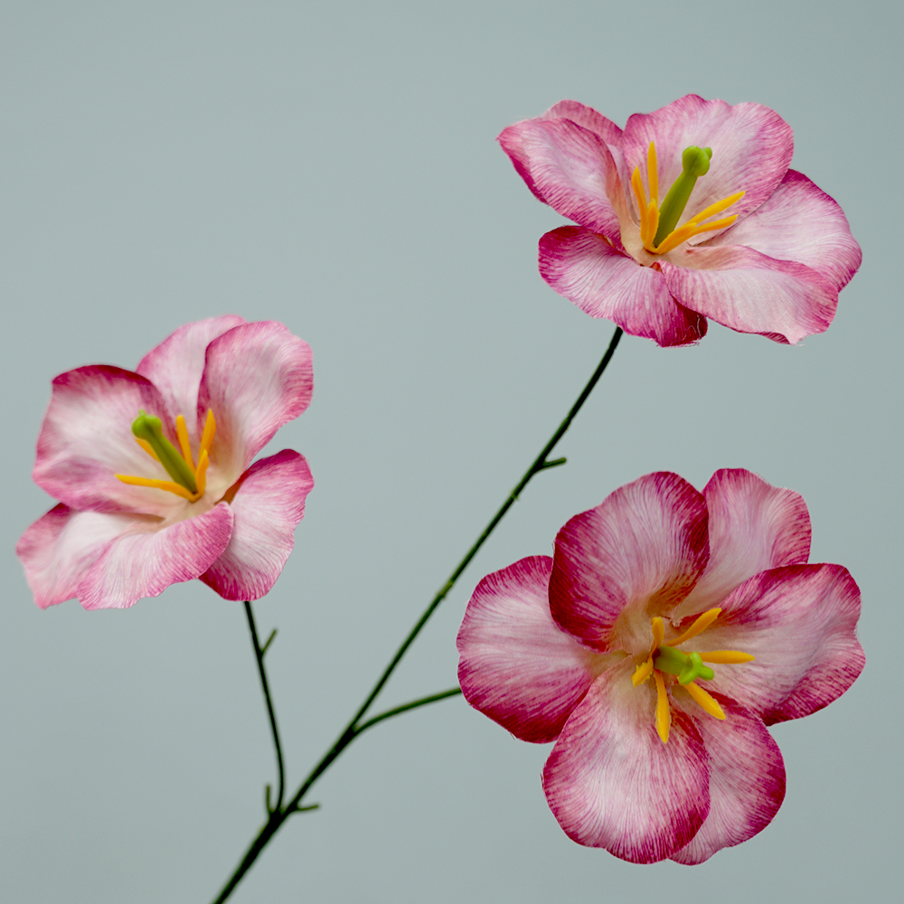 Artificial 3 tulip