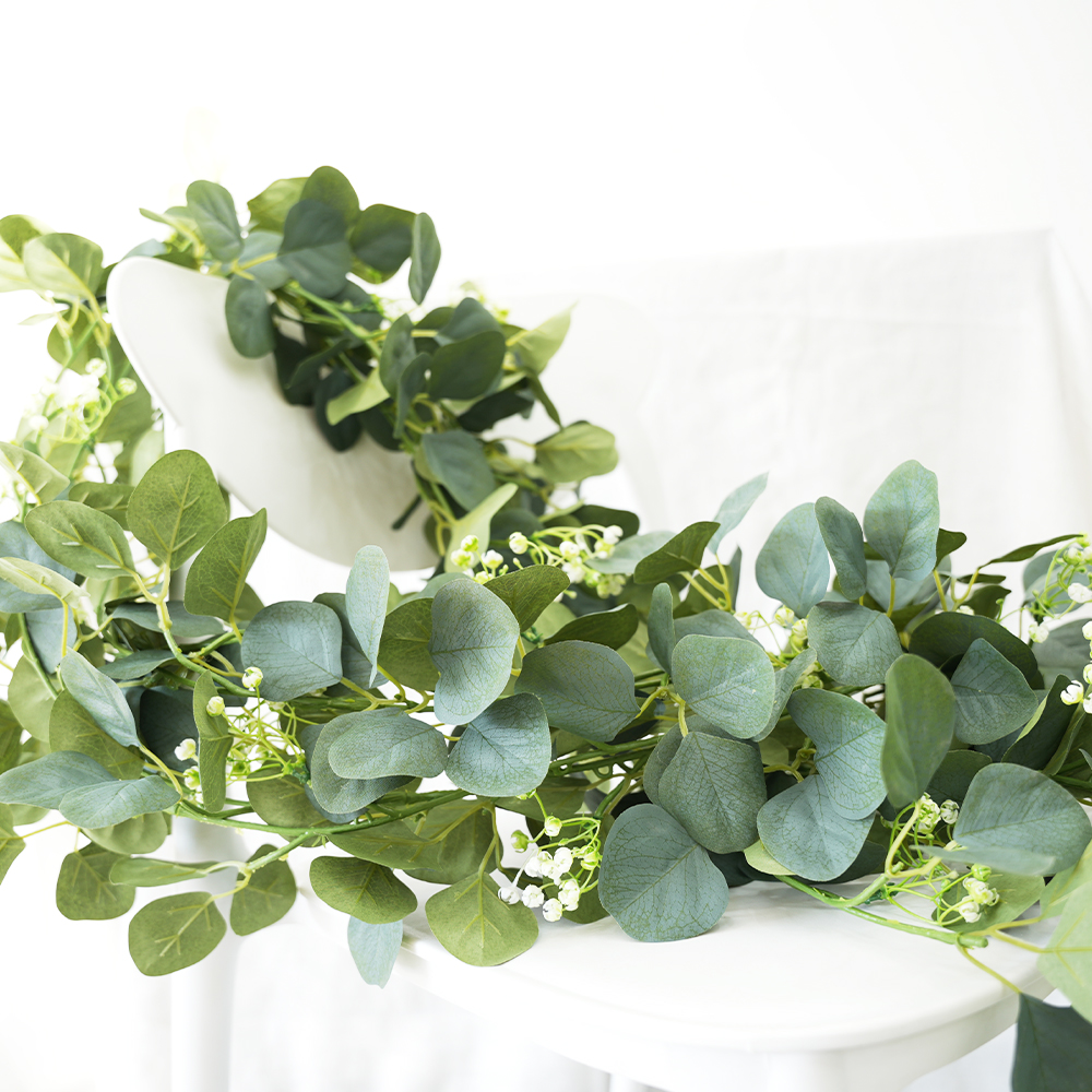 8 Artificial Eucalyptus