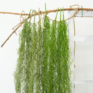 Artificial hanging vines