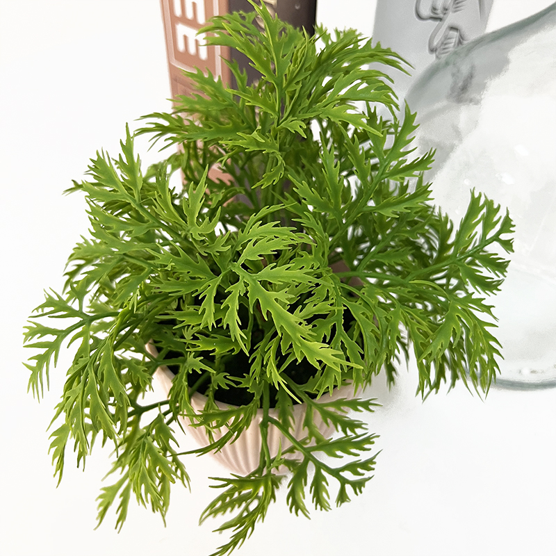 Artificial green plants