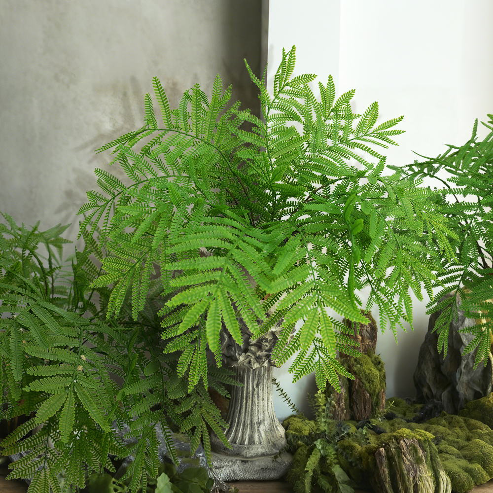 Artificial fern leaf