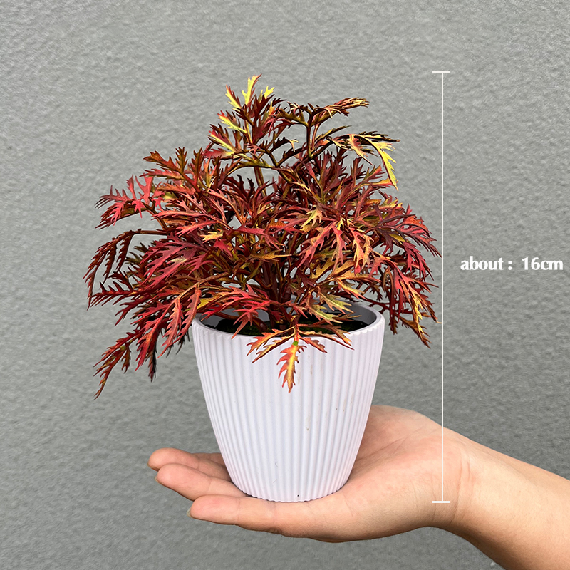 Artificial green plants