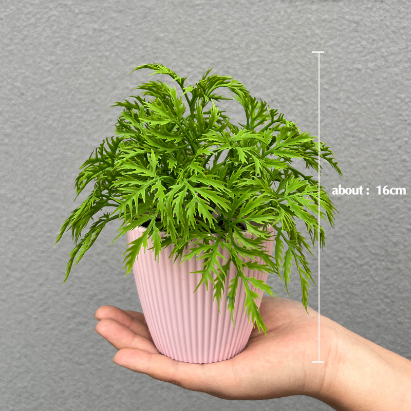 Artificial green plants