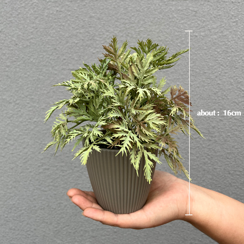 Artificial green plants