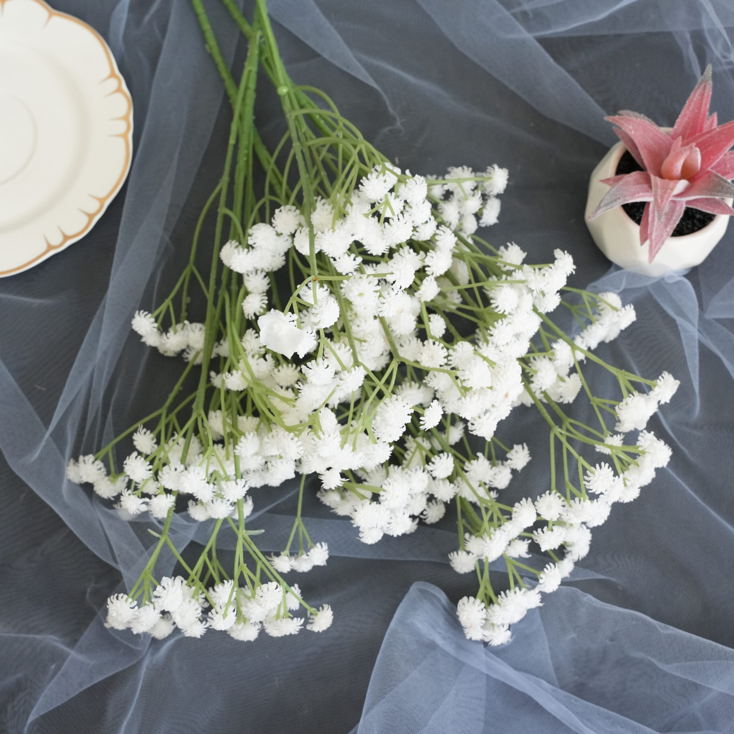 Man-made starry silk flower