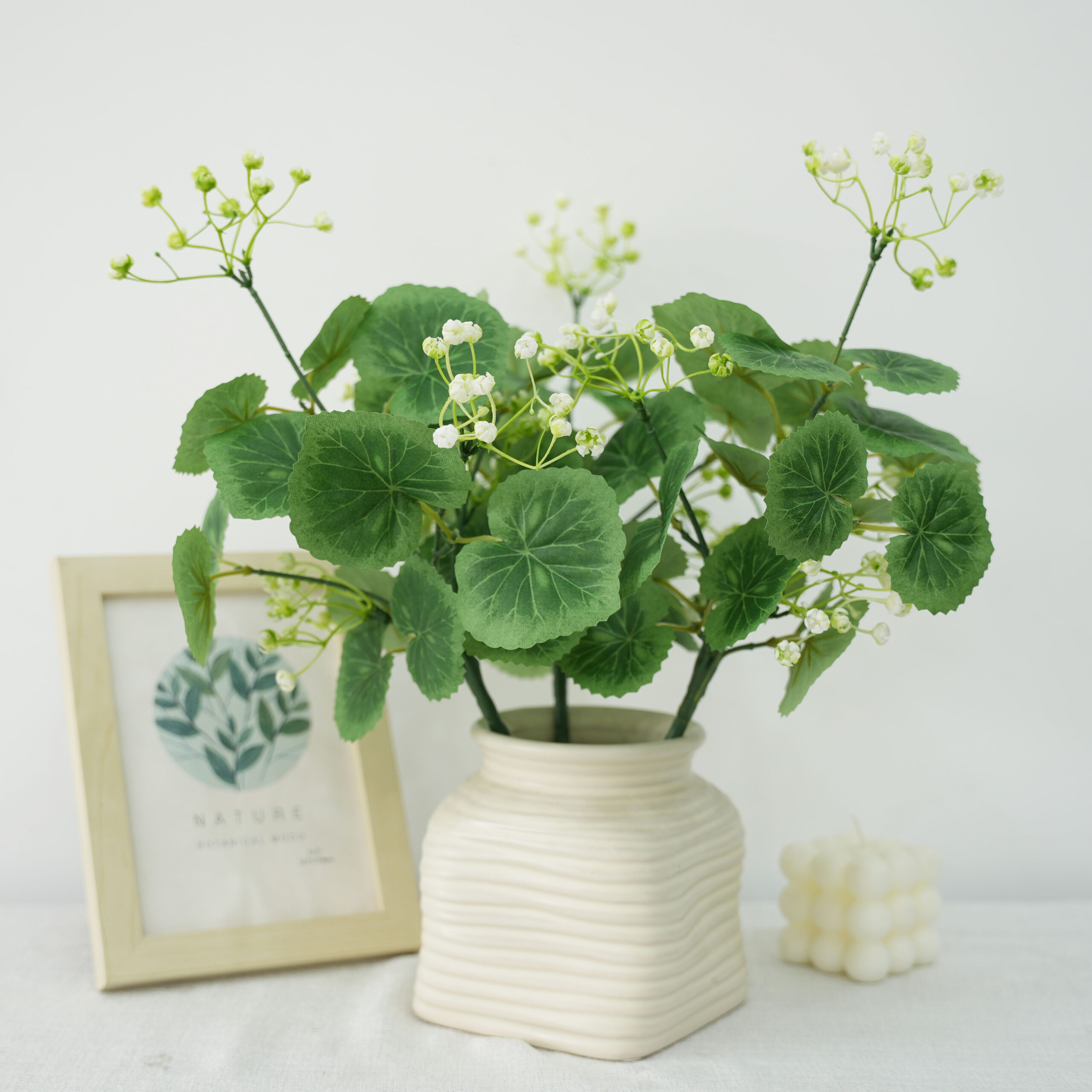 Artificial Eucalyptus Leaves