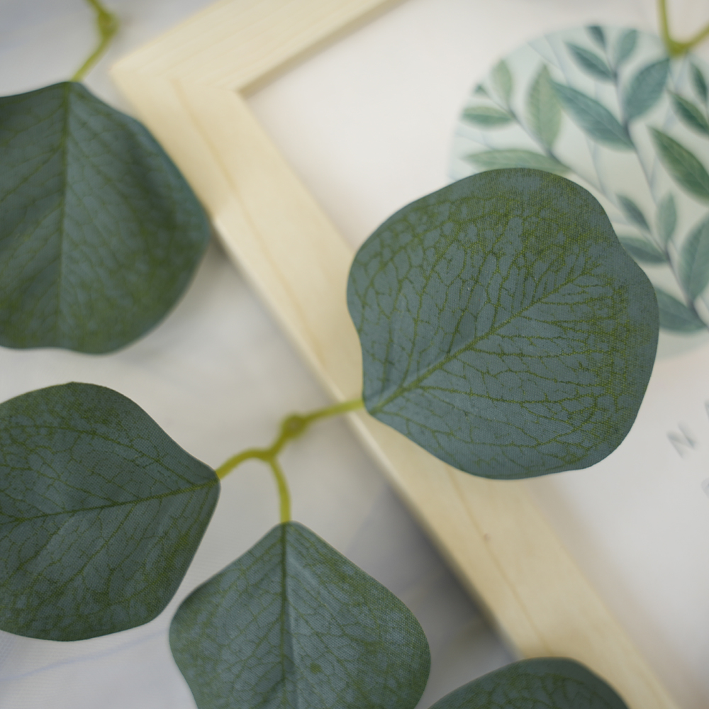 Eucalyptus Rose Leaf