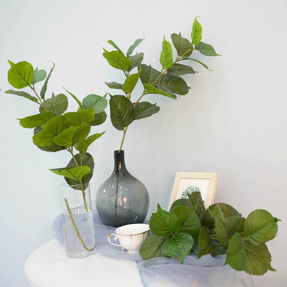18 Artificial hydrangea leaves
