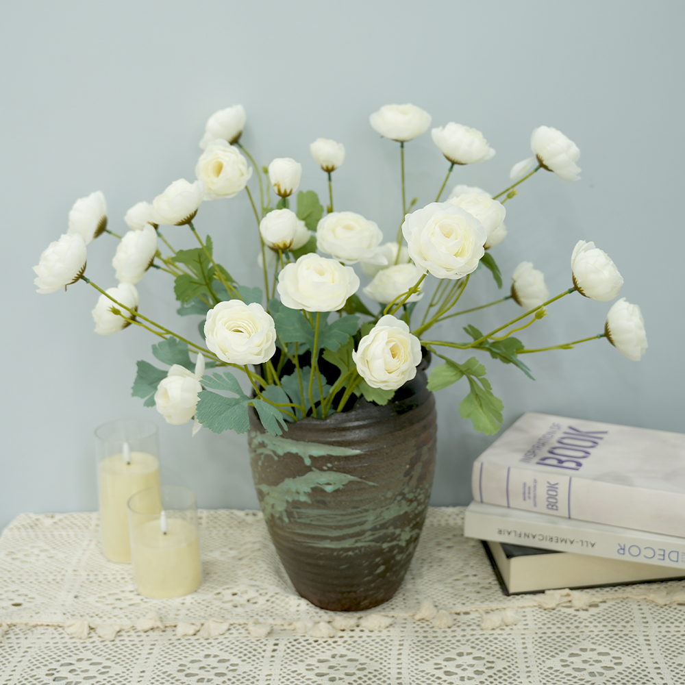 8 Artificial peony