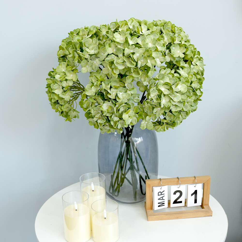 5 Artificial flowers hydrangea