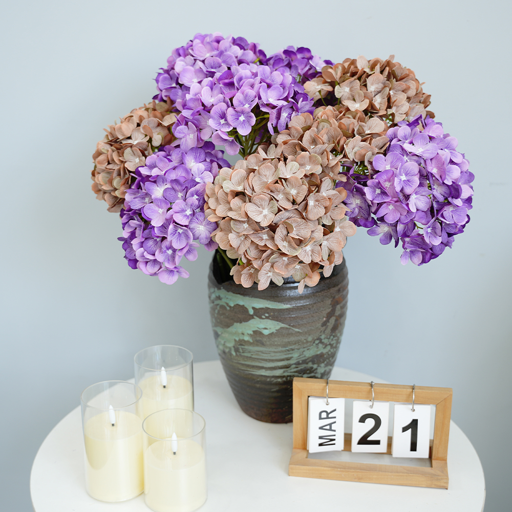 Artificial flowers hydrangea